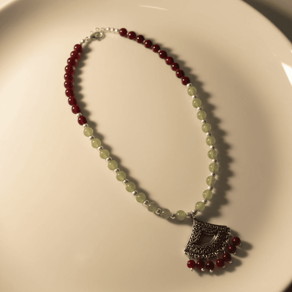 Handcrafted beaded necklace by Noa Atelier